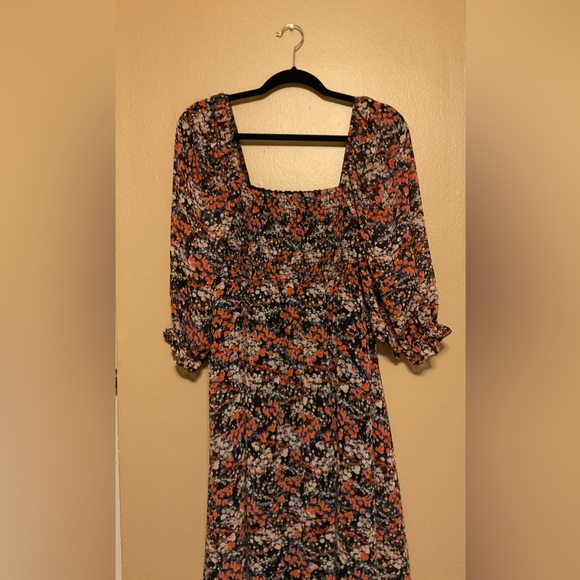 Destination Maternity Floral Dress - Picture 1 of 6